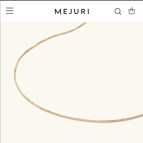 SOLD - (Brand new) Mejuri baby box chain necklace - 14k yellow gold - Picture 7 of 9